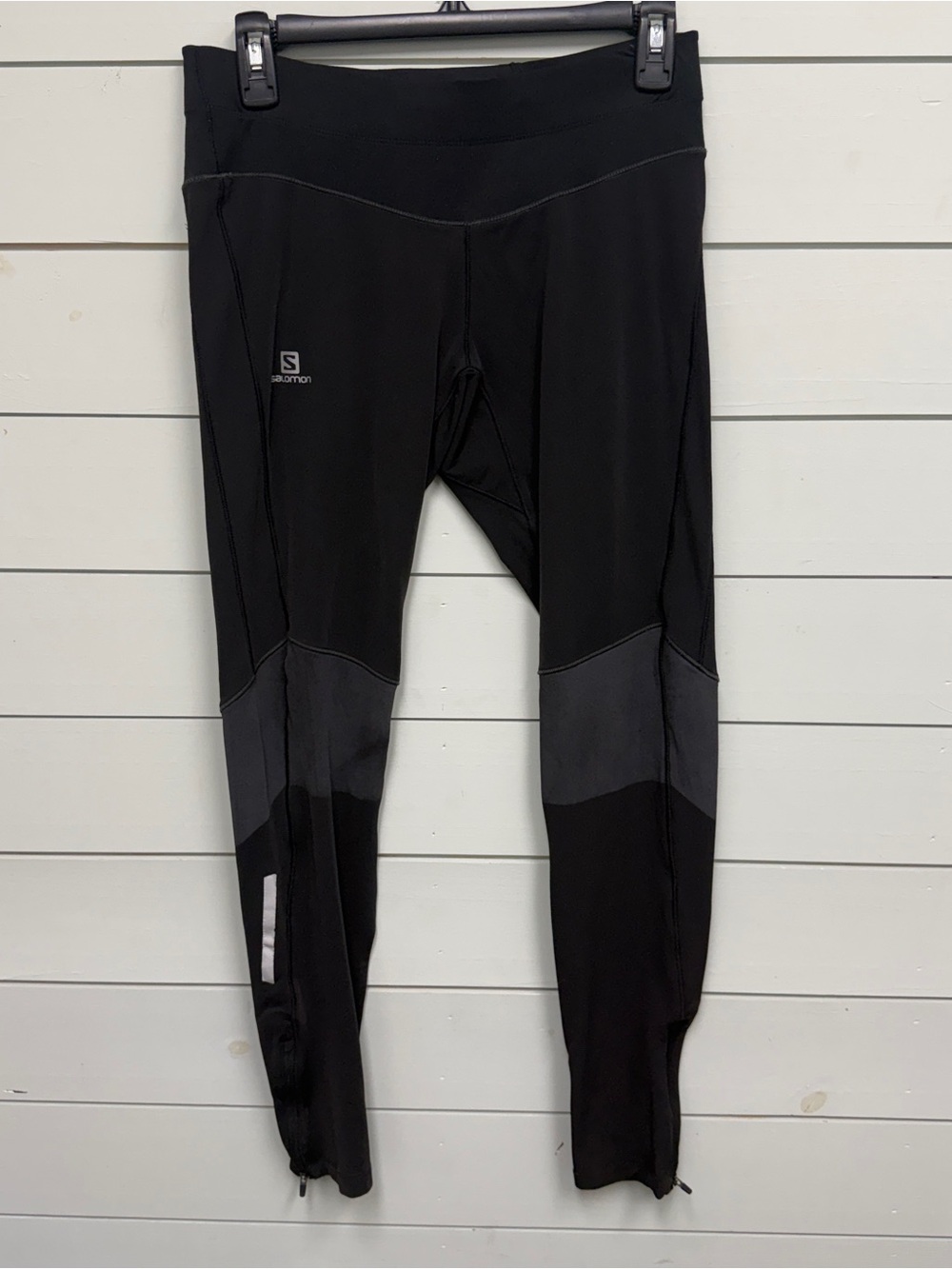 Salomon black leggings women’s size large
